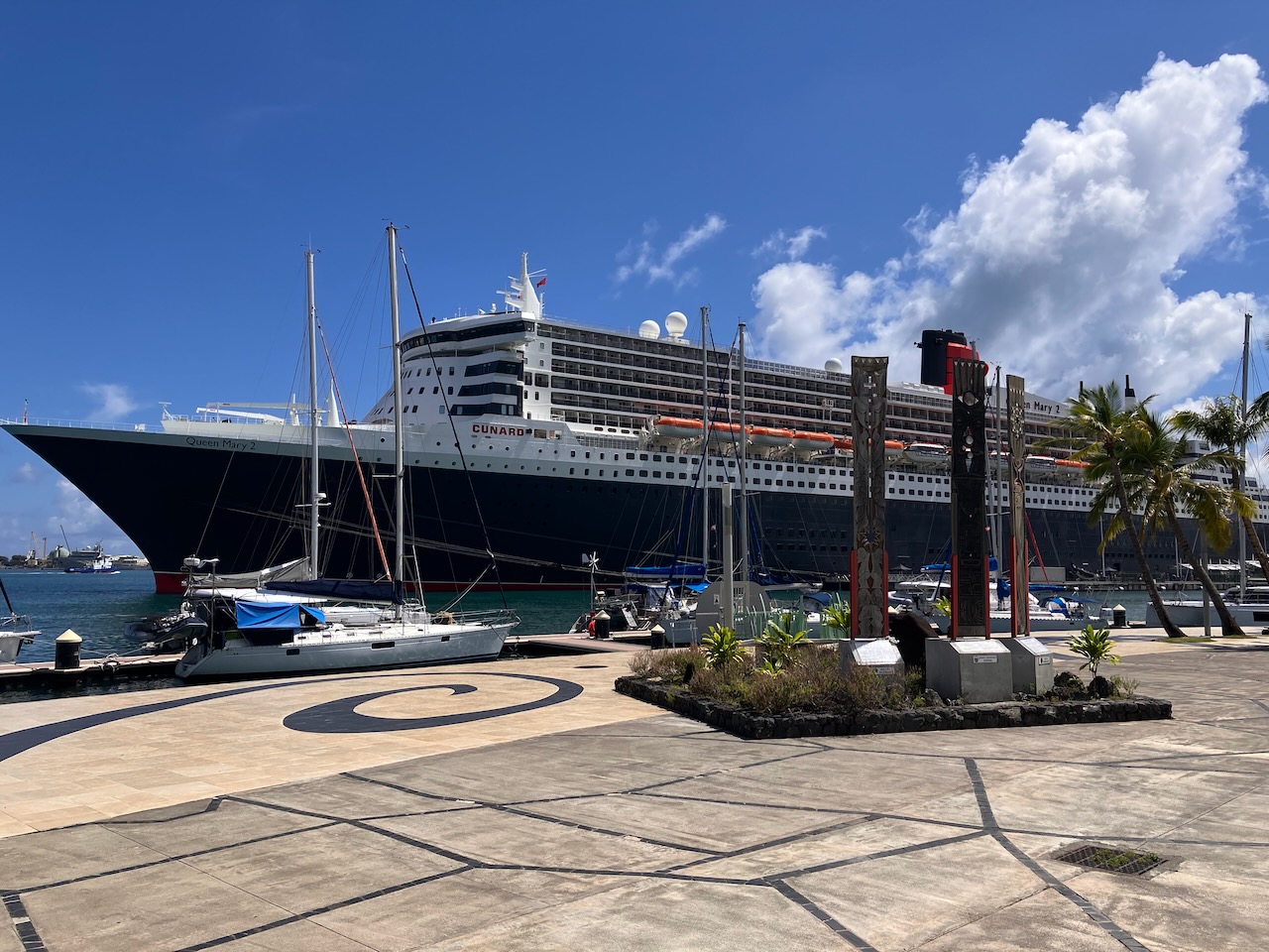 Urkunden und Trophäen